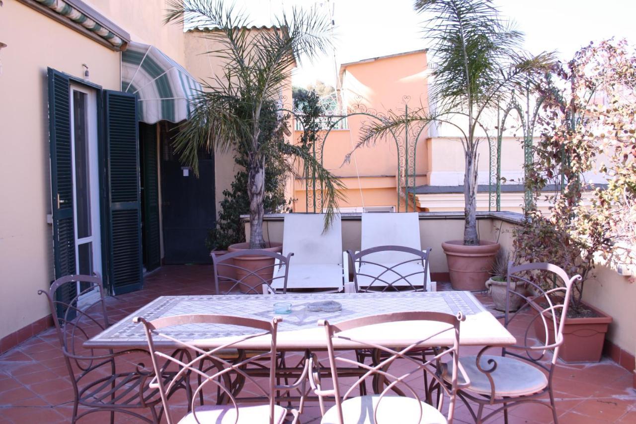 Terrazza Munira Trastevere Rome Exterior photo